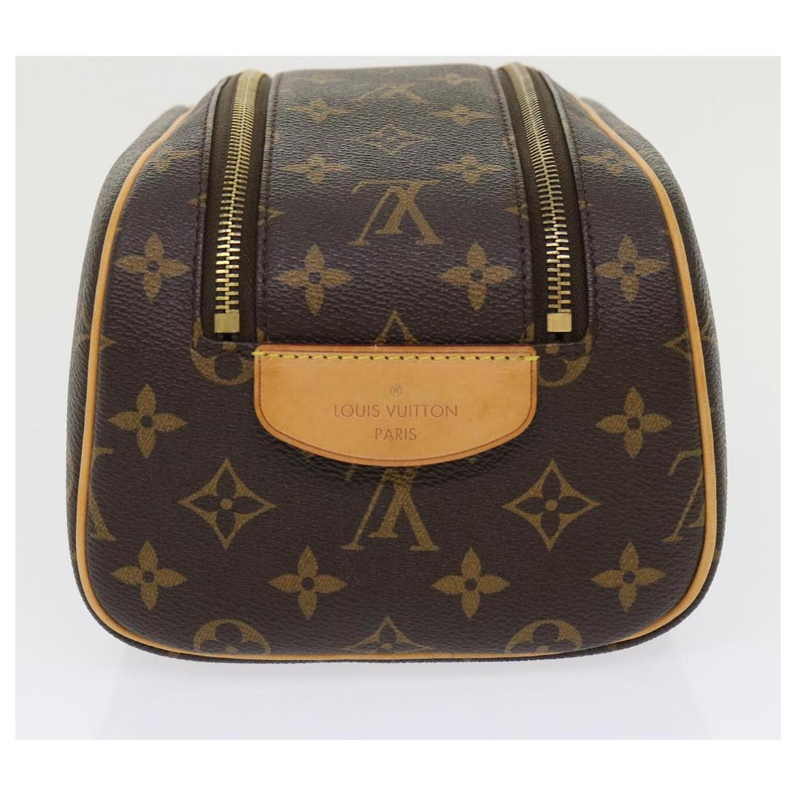 Louis Vuitton KING SIZE Toiletry Bag