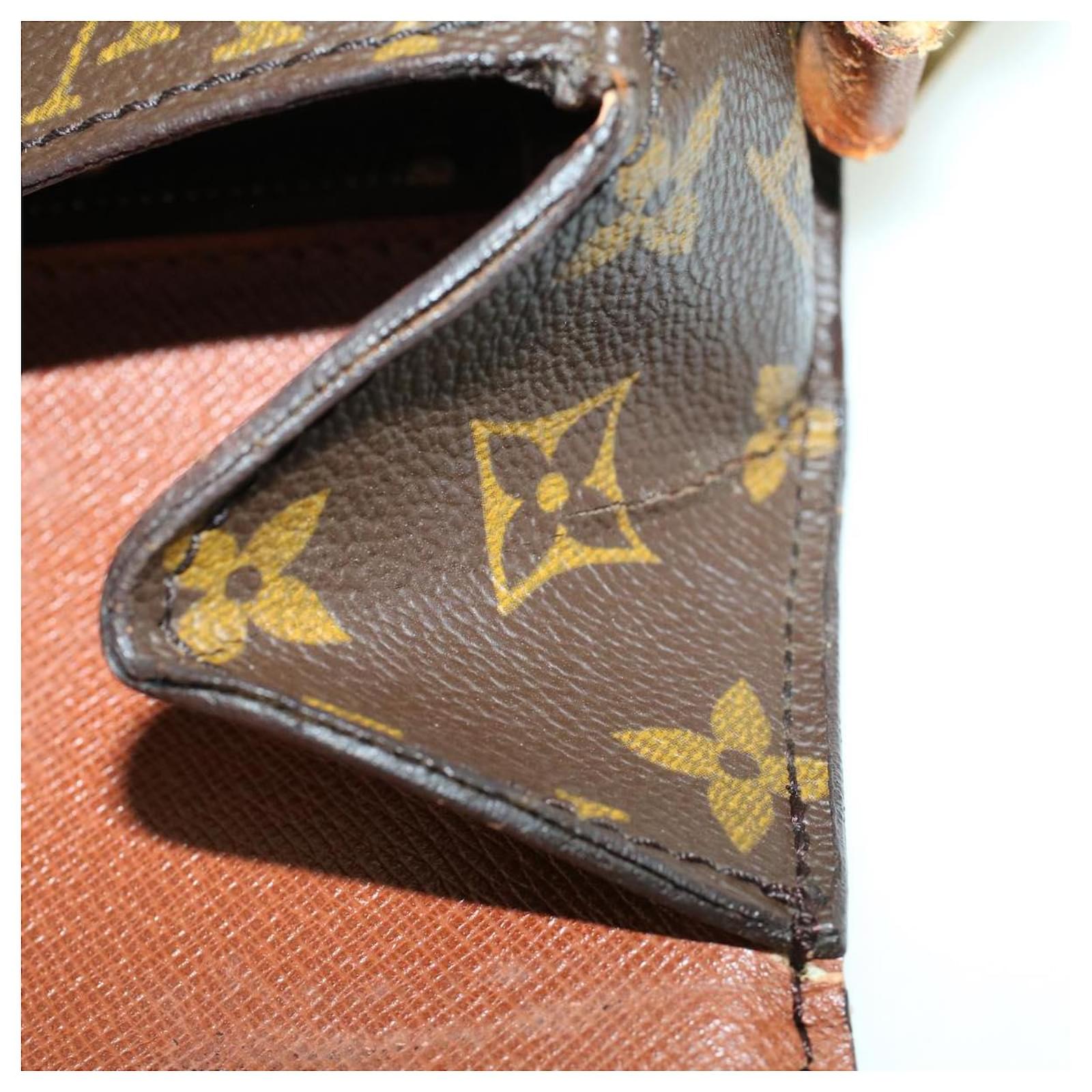 LOUIS VUITTON Monogram Saint Cloud GM Shoulder Bag M51242 LV Auth 48925  Cloth ref.1012234 - Joli Closet