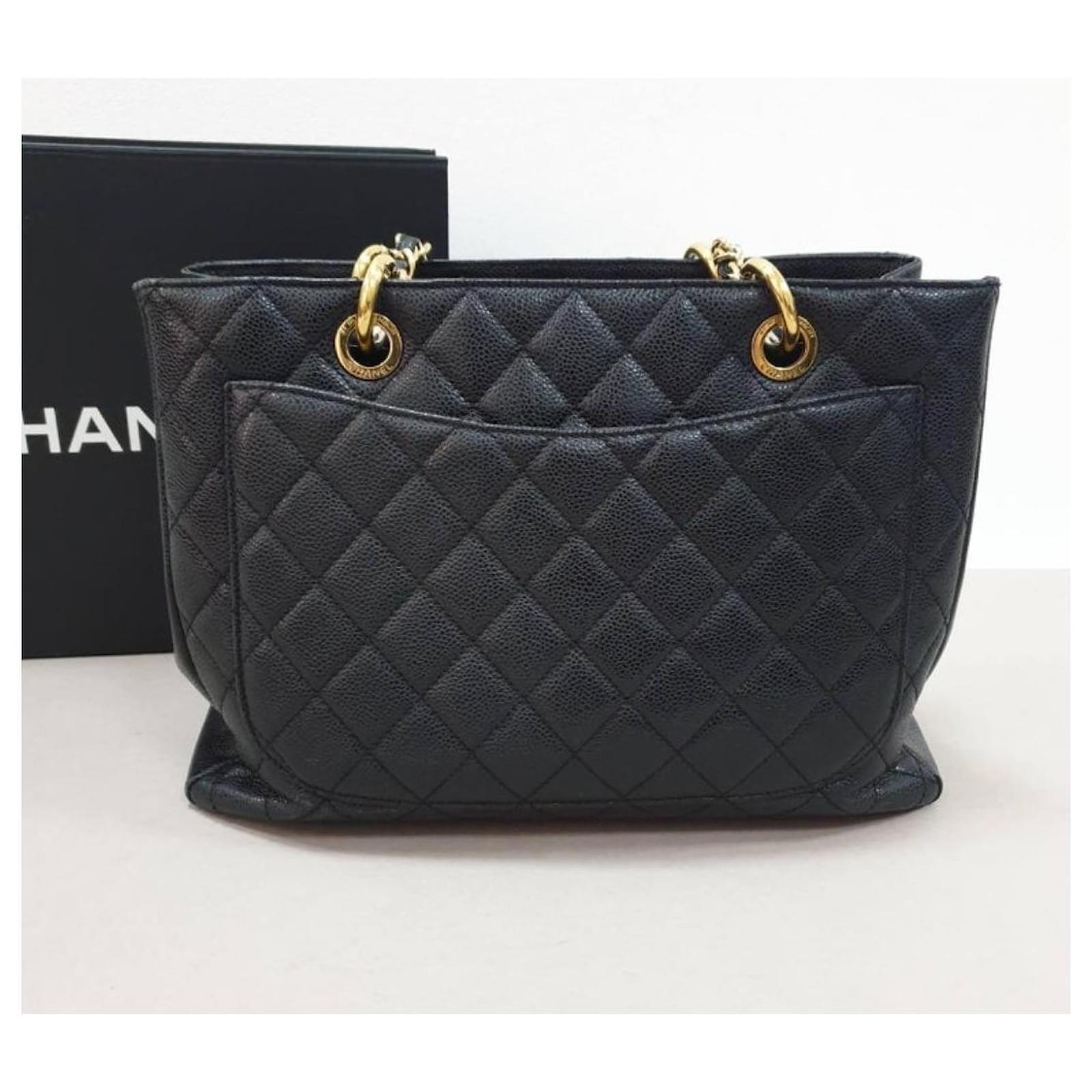 Chanel black grained leather GST bag - Second Hand / Used – Vintega