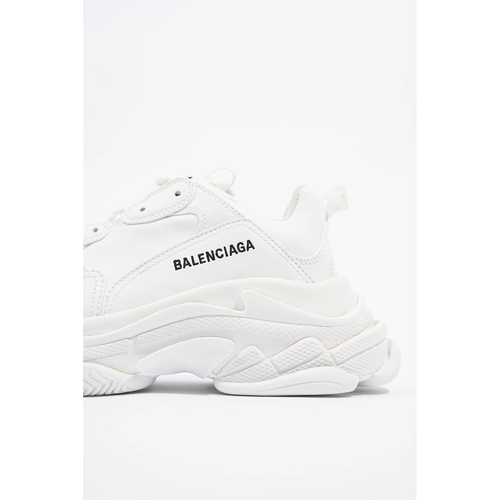 Prezzo balenciaga hotsell