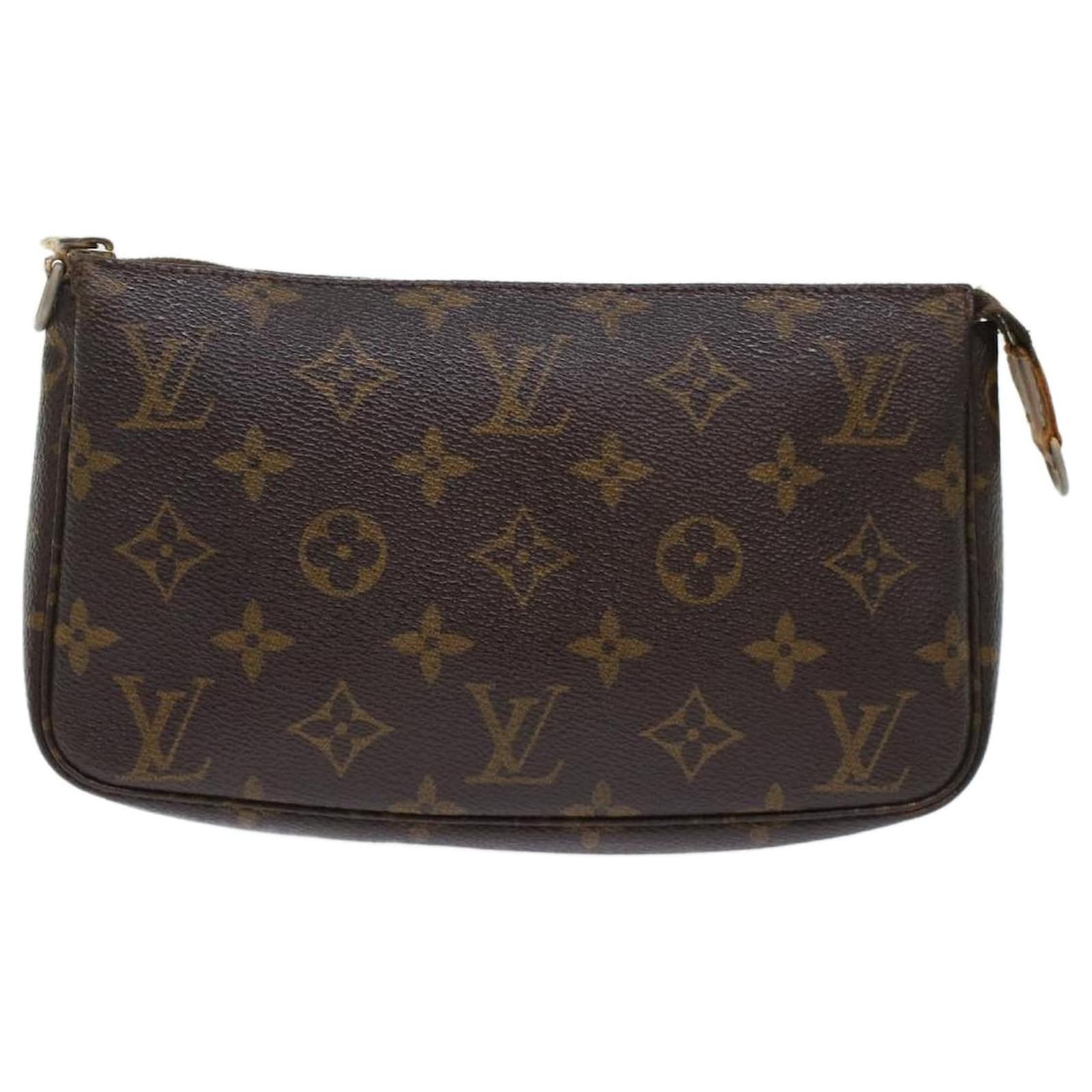 LOUIS VUITTON Monogram Pochette Accessoires Pouch M51980 LV Auth 46330  Cloth ref.977433 - Joli Closet