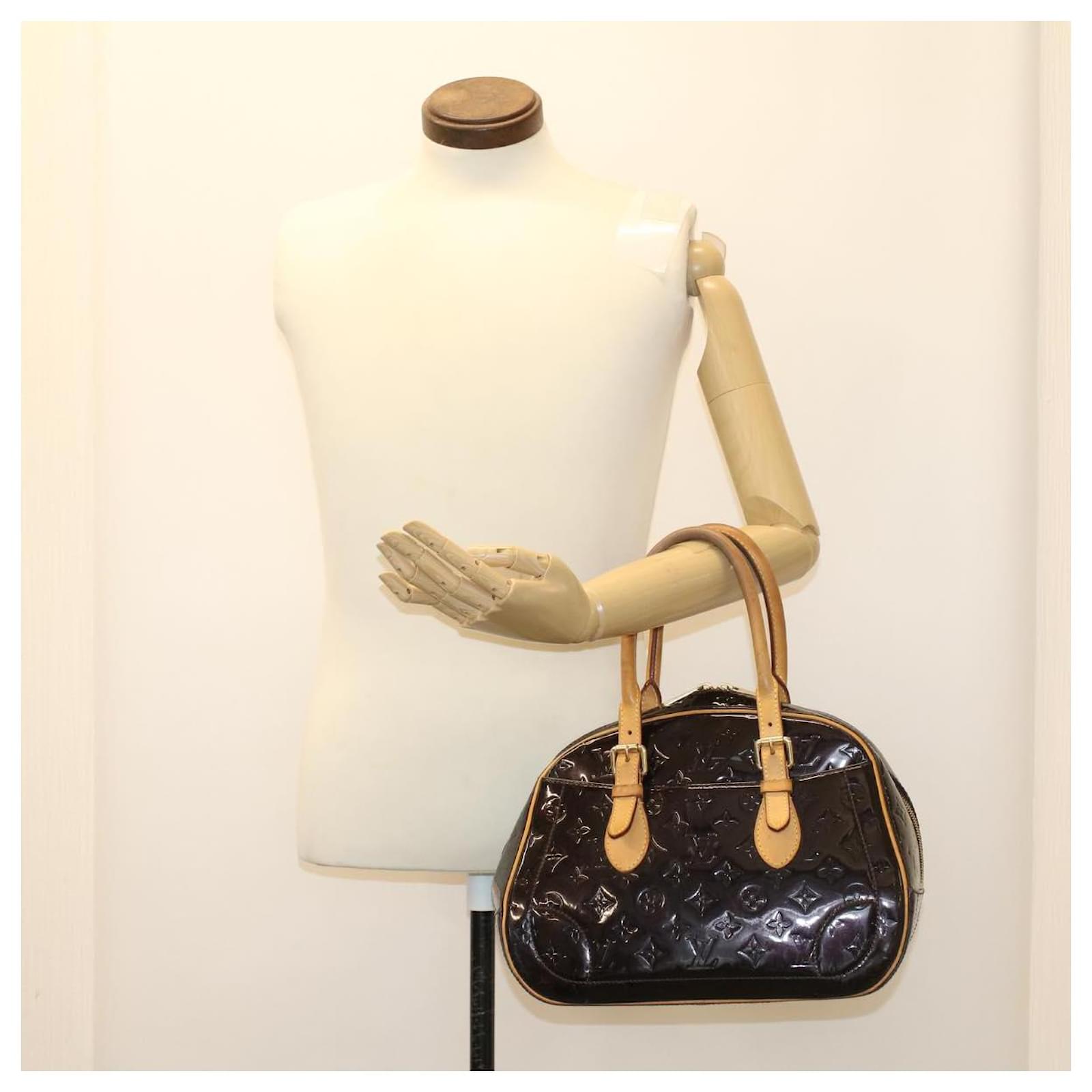 Louis Vuitton Summit Drive M93516 Amarante Vernis Monogram Bag