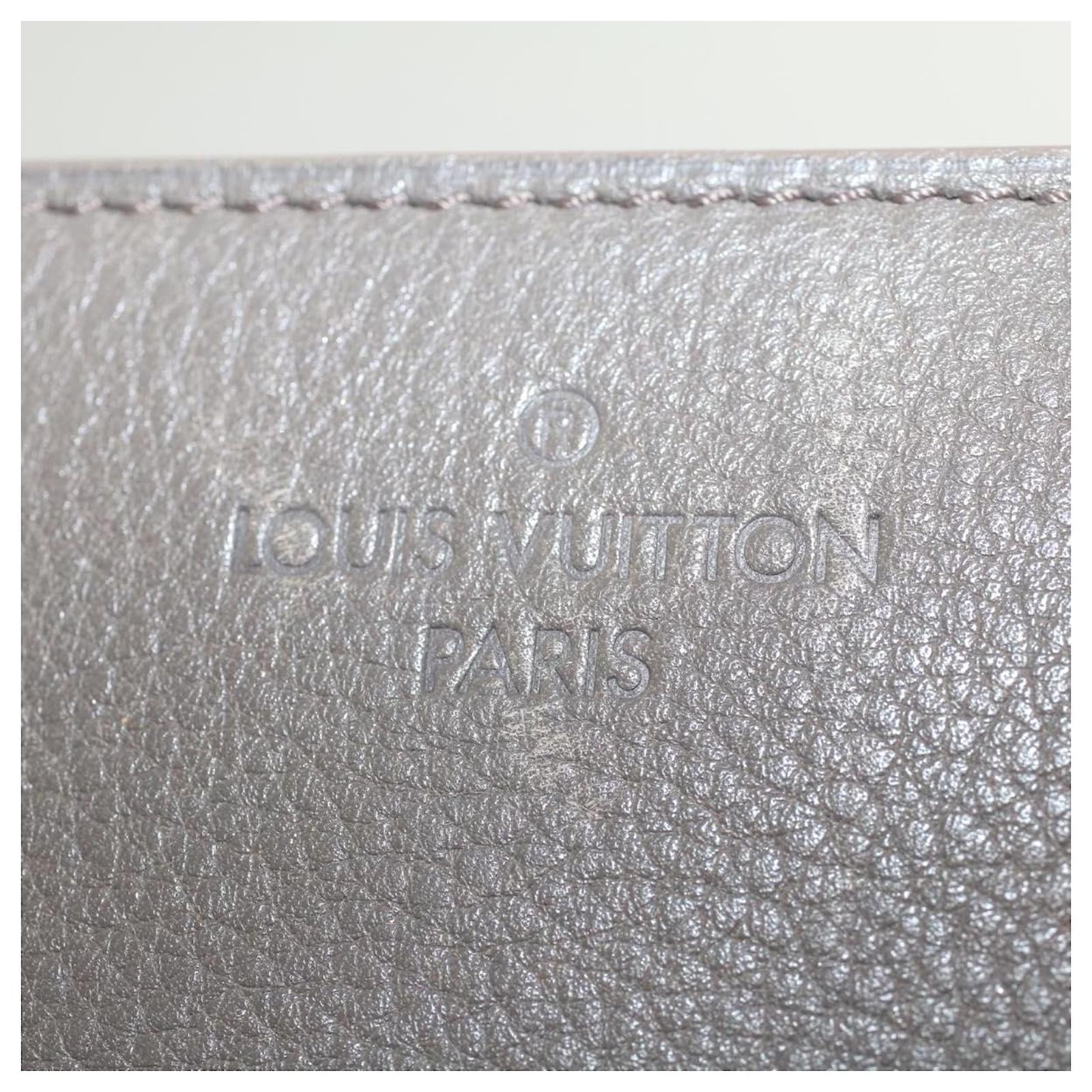 Louis Vuitton - Tasche Naxos grau