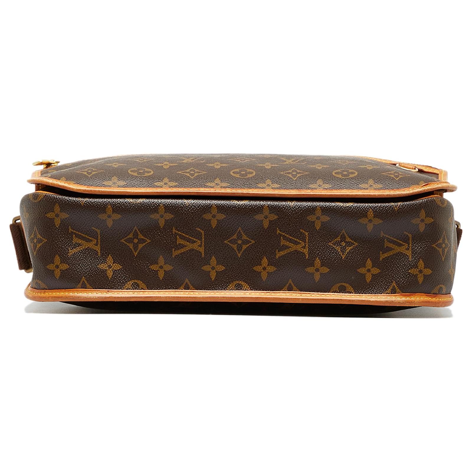 Louis Vuitton Brown Monogram Bosphore GM Leather Cloth ref.1018197 - Joli  Closet