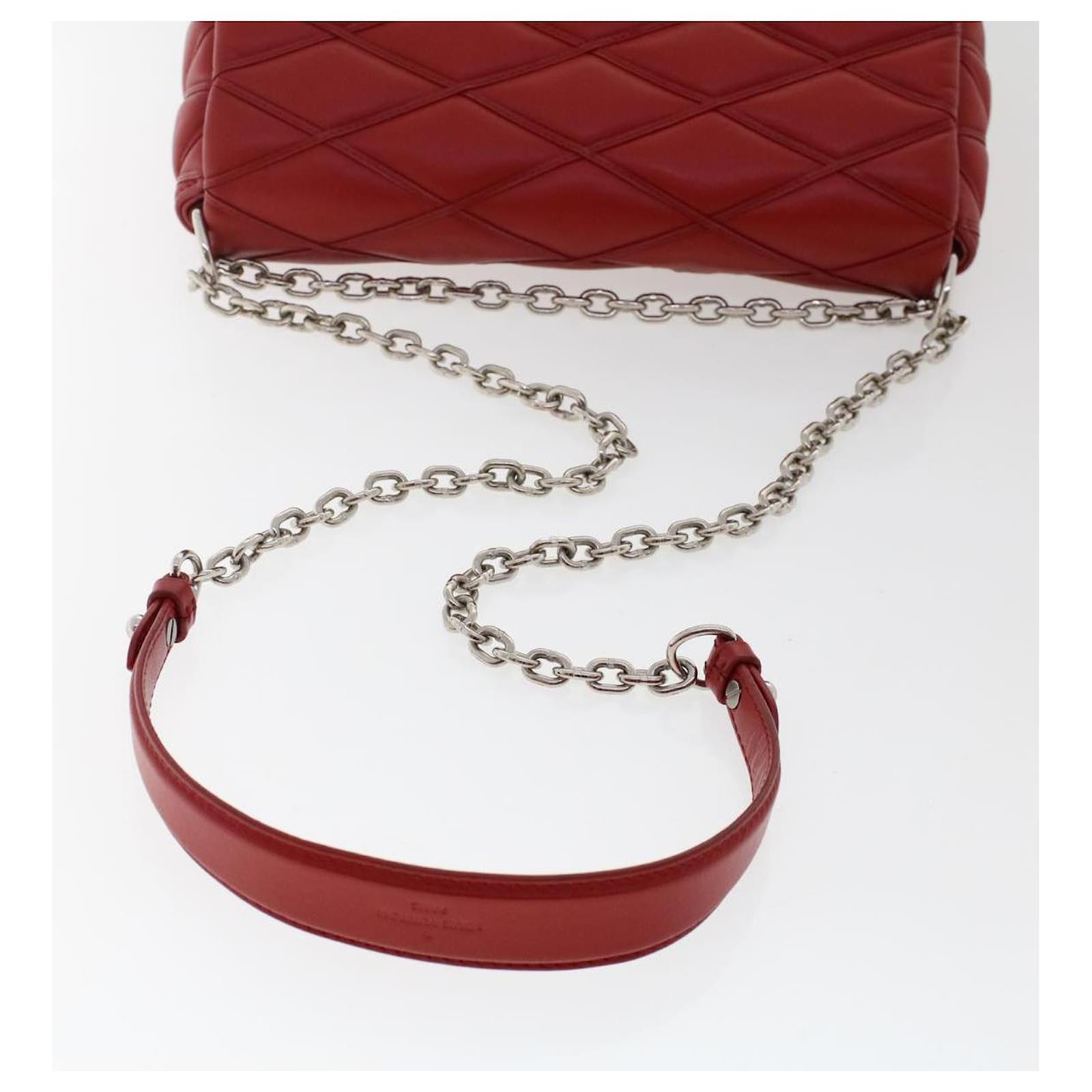 LOUIS VUITTON Quilted Chain Martage Shoulder Bag Leather Red