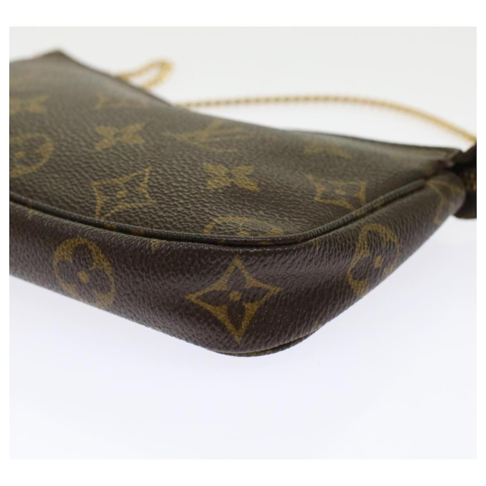 LOUIS VUITTON Monogram Mini Pochette Accessoires Pouch M58009 LV Auth  yk6889B