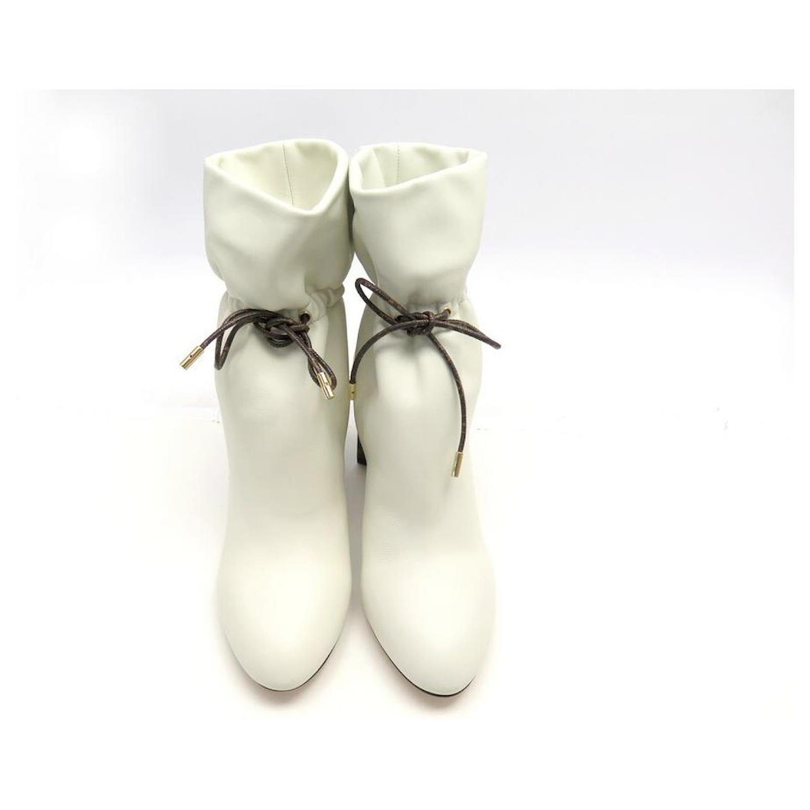 NEW LOUIS VUITTON SHOES ANKLE BOOTS SILHOUETTE ANKLE BOOTS MONOGRAM 40  White Leather ref.1019684 - Joli Closet