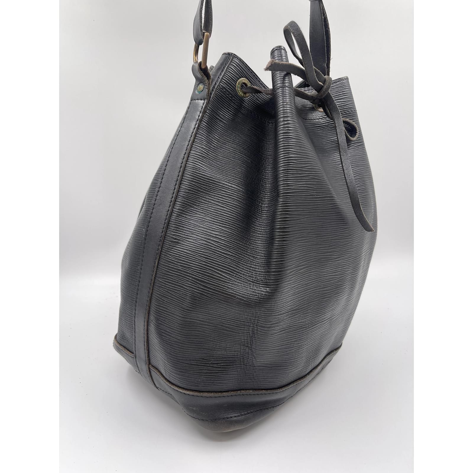 Louis Vuitton - Petit Noe Epi - Shoulder bag - Catawiki