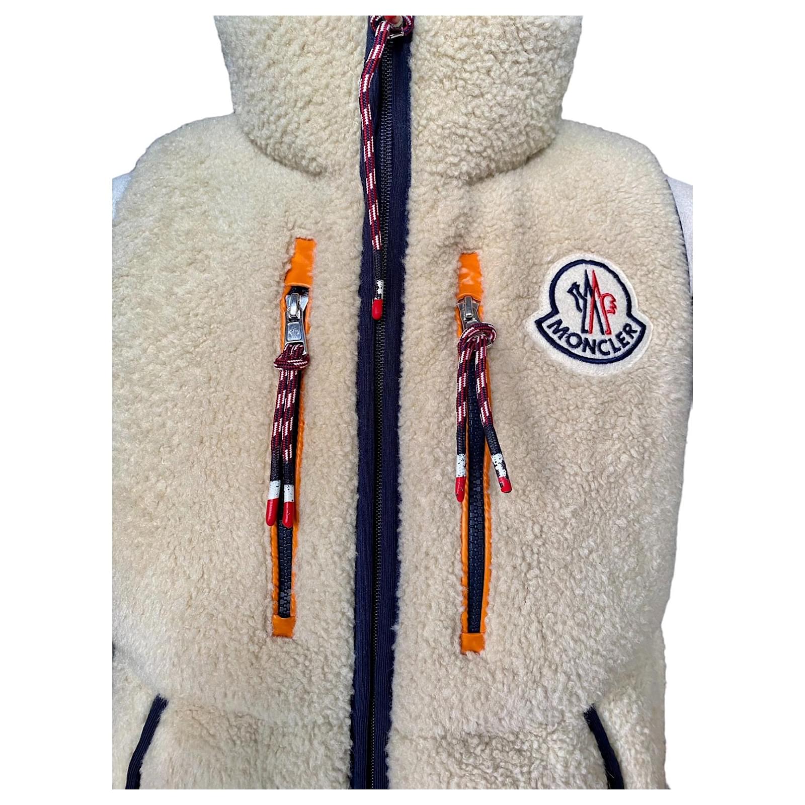 Moncler store auron vest