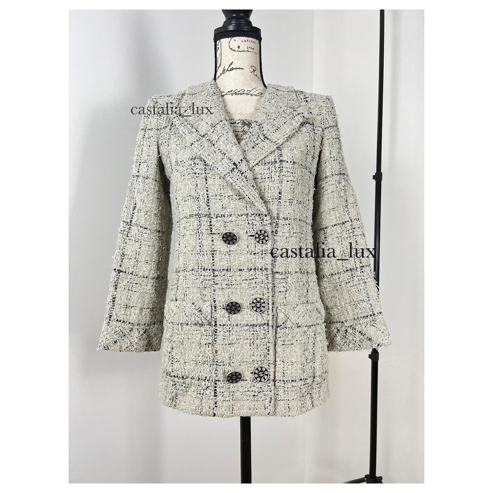 Chanel Paris / Seoul CC Buttons Lesage Tweed Jacket Multiple colors ref ...