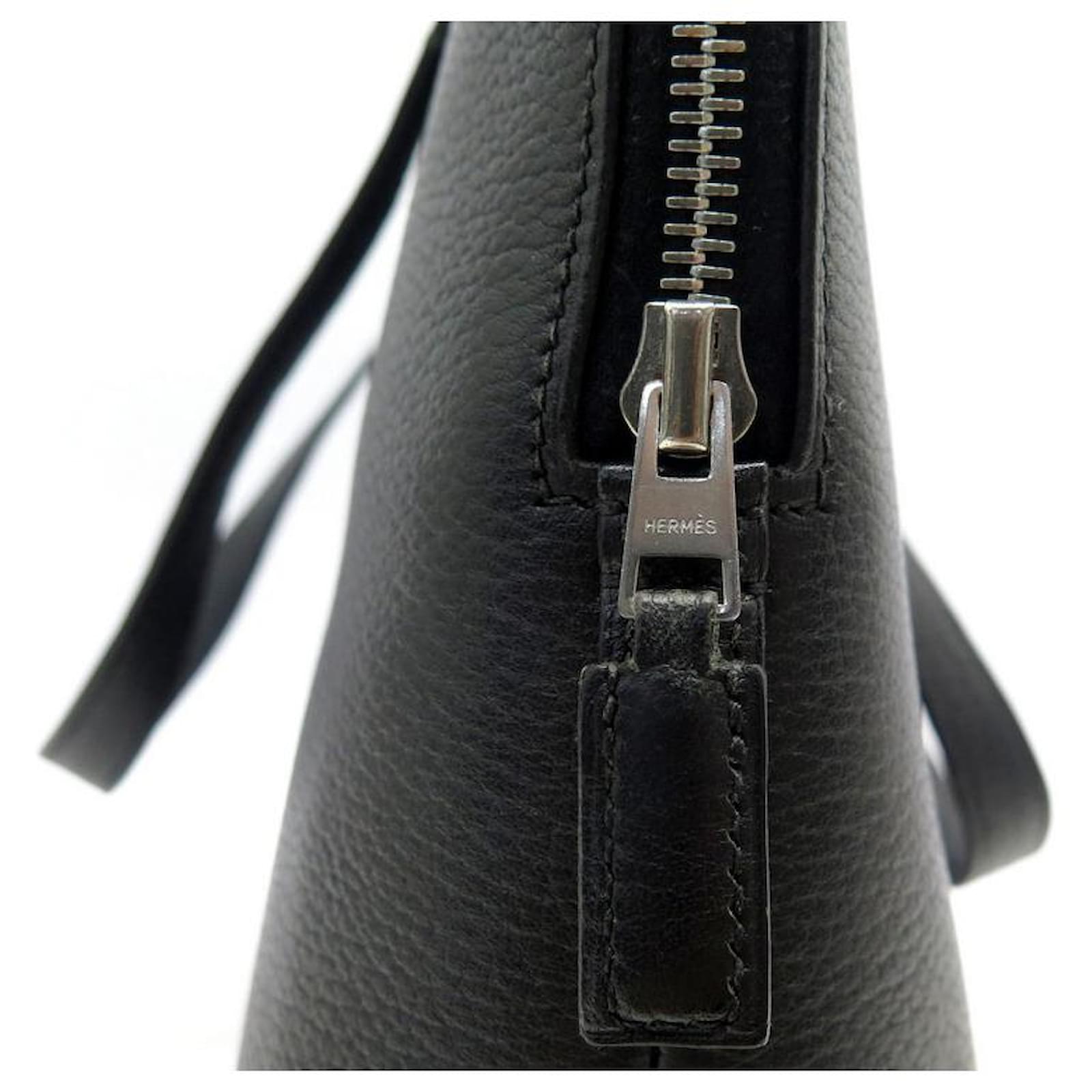 Sold at Auction: Vintage Hermes Kelly 25 Black Leather Handbag