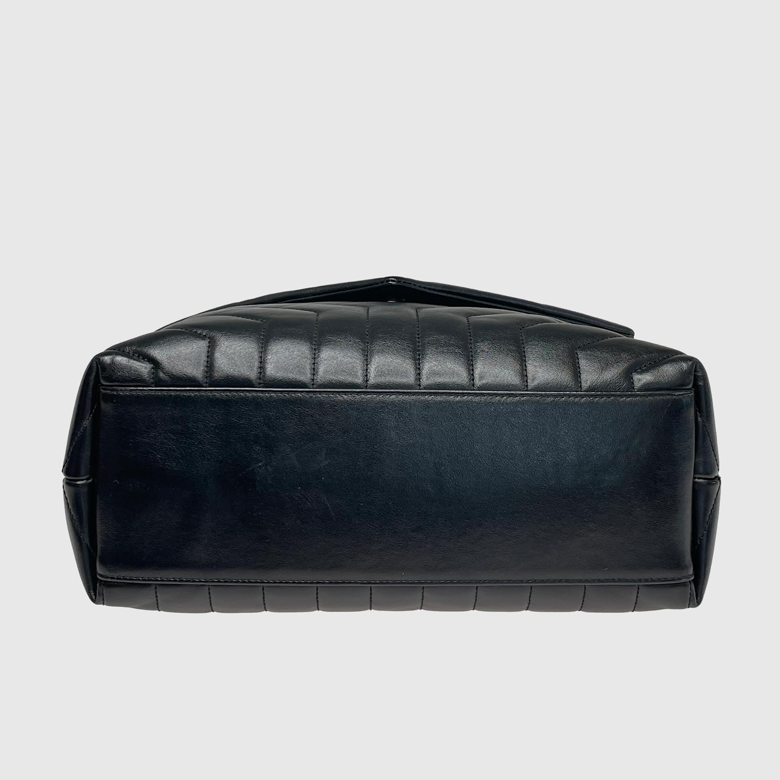 【Yves Saint Laurent】Leather Shoulder Bag Yves Saint Laurent Black Loulou Chain Shoulder Bag Leather