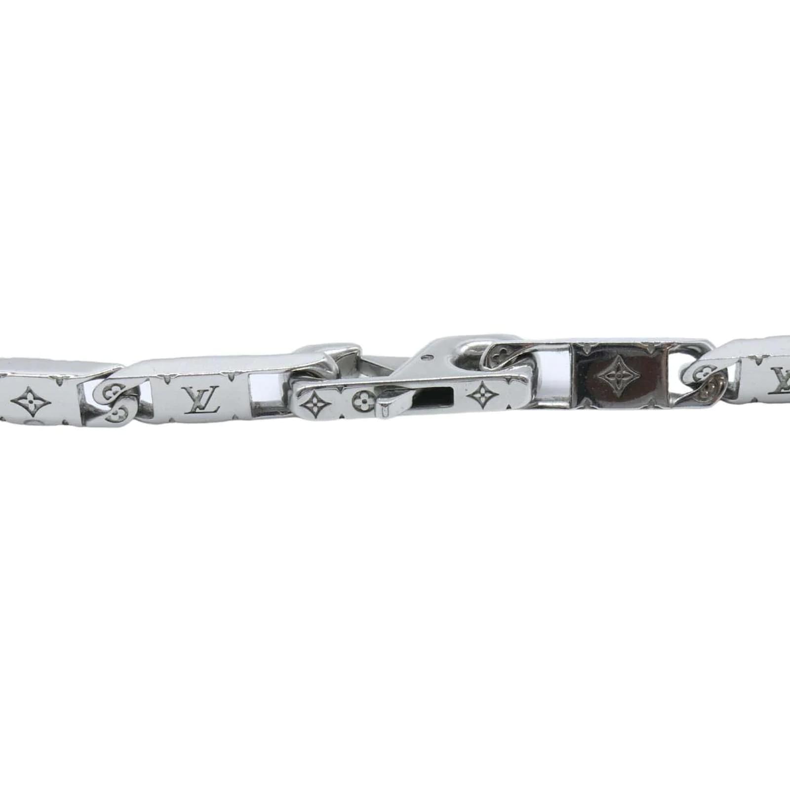 Louis Vuitton Monogram Tied Up Necklace M00919 Silvery Metal Louis Vuitton Monogram Tied Up Necklace M00919 Silvery Metal