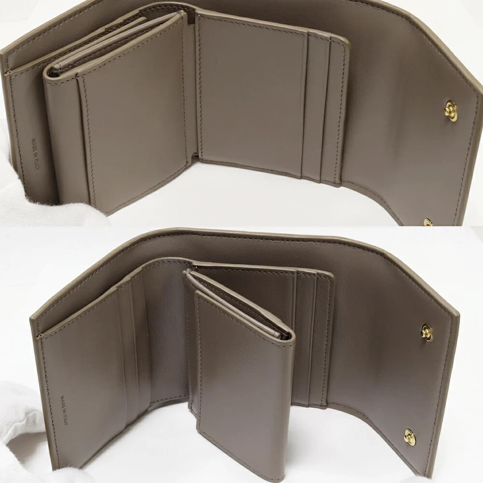 Céline Small Leather Trifold Wallet 10b573BEL Grey Pony-style