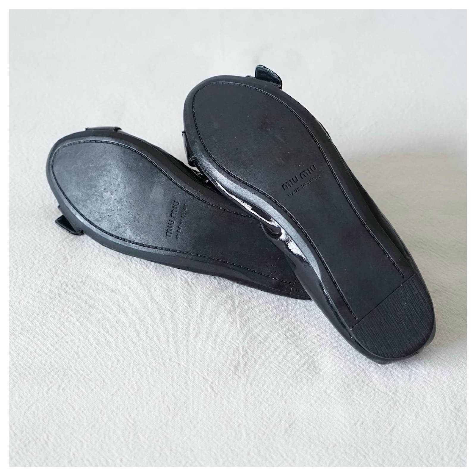 Miu Miu Ballerine Nero Pelle verniciata Joli Closet