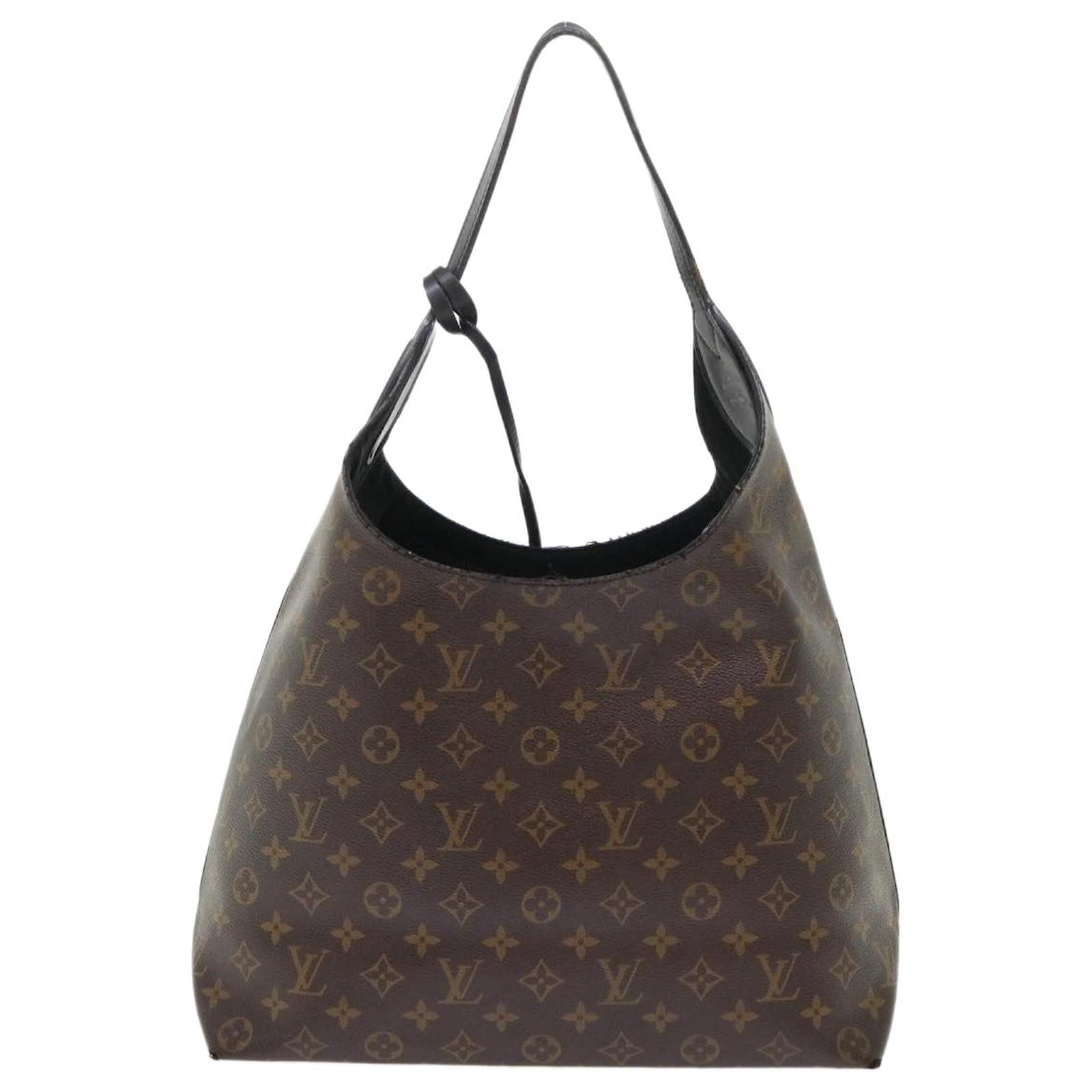 Flower hobo bag hot sale louis vuitton