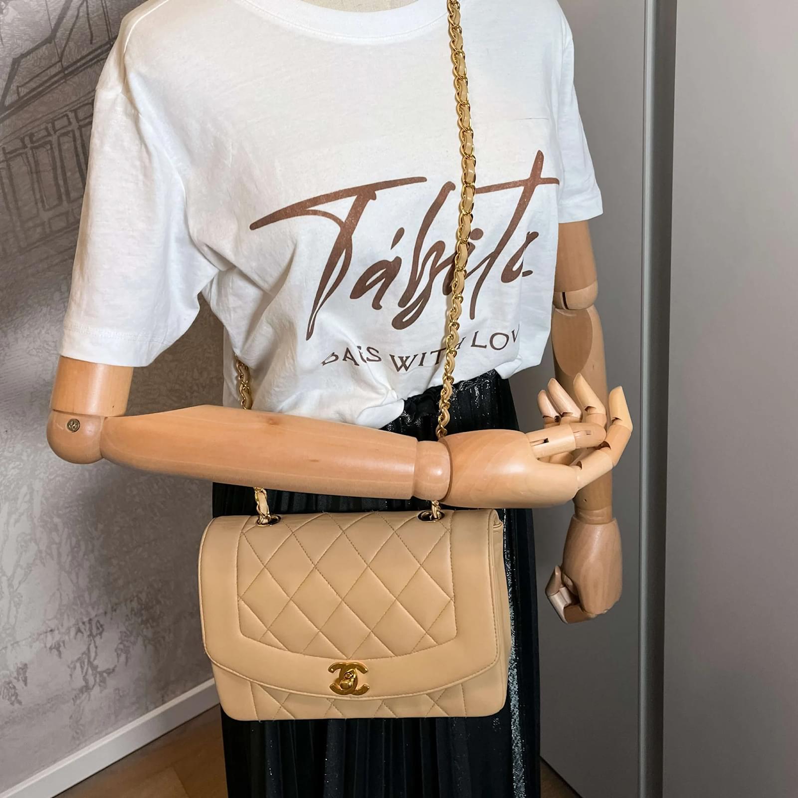 Handbags Chanel Diana Small Lambskin Leather Flap Bag Beige