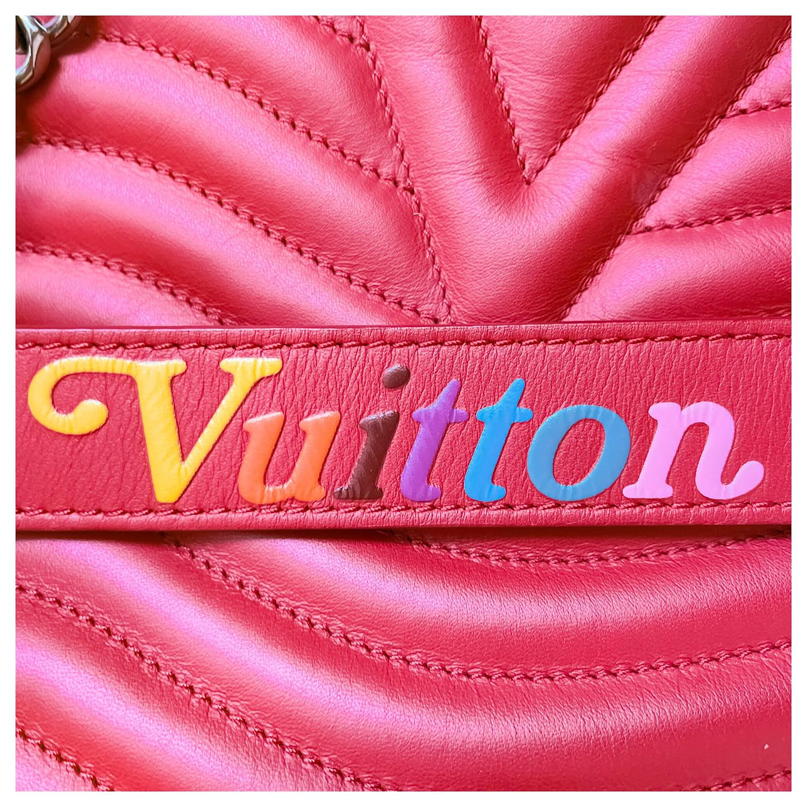 Louis Vuitton New Wave Chain Tote Quilted Leather Red 2346972