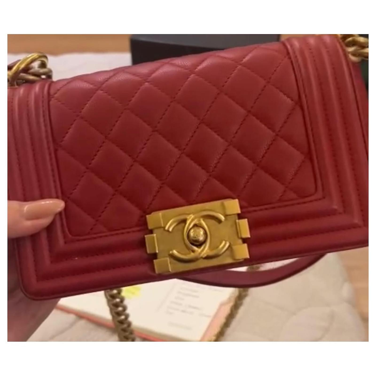 Chanel Small Red Quilted Caviar Leather Boy Bag with Gold Hardware ref. 1063568 - Joli Closet