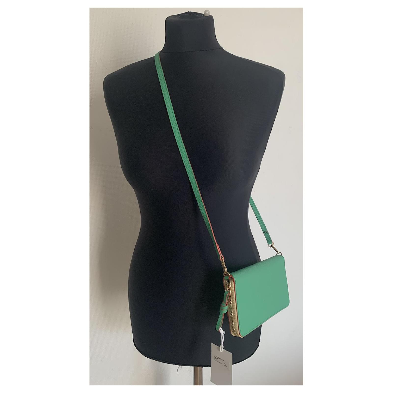 Claudie Pierlot Pochettes Cuir Vert clair ref.1066677 Joli Closet