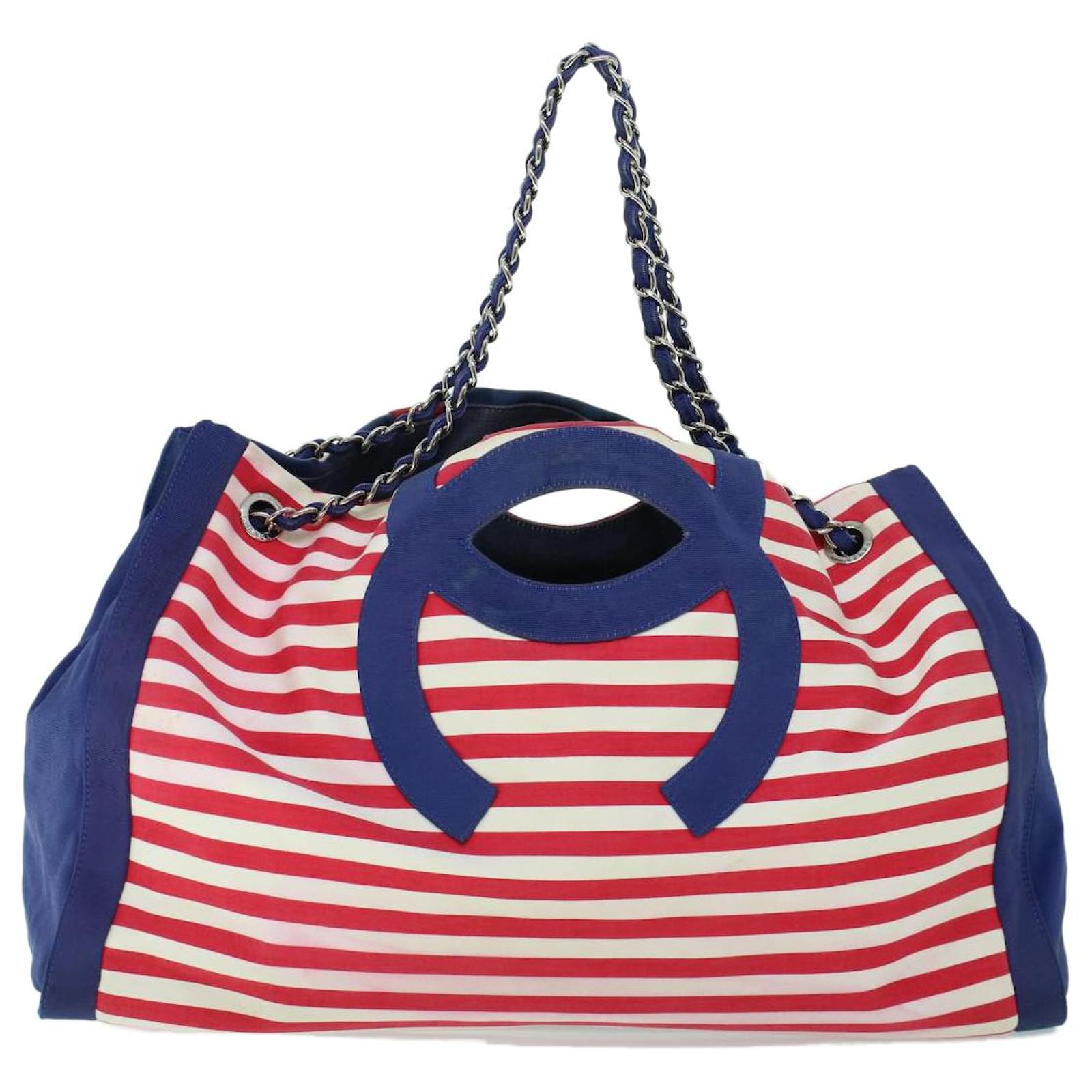 CHANEL Cruise Line Chain Tote Bag Canvas Red Navy CC Auth 53279 Navy blue  Cloth ref.1070357 - Joli Closet