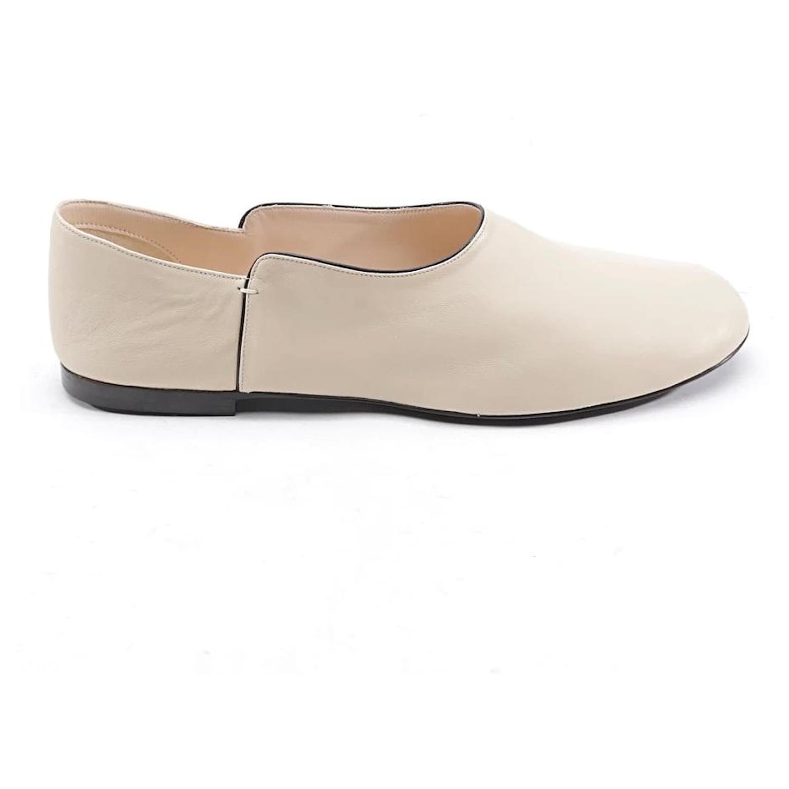 The row Ballet flats Beige Leather ref.1078063 Joli Closet