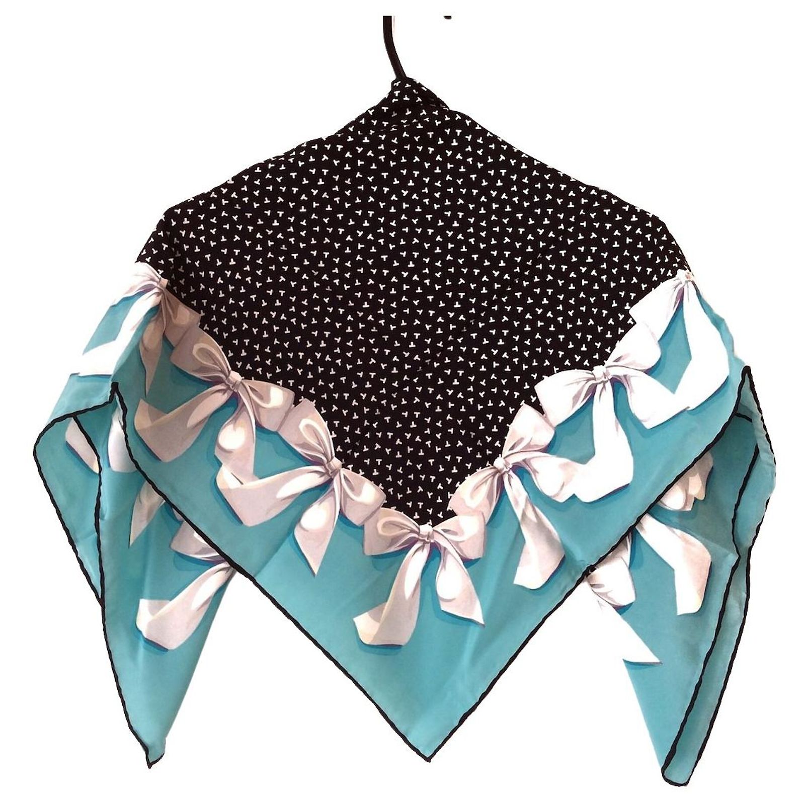 TIFFANY & CO Multiple colors Silk ref.1079119 - Joli Closet