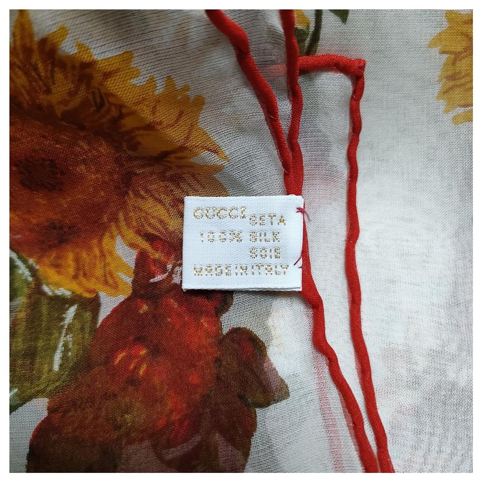gucci Multiple colors Silk ref.1108511 - Joli Closet