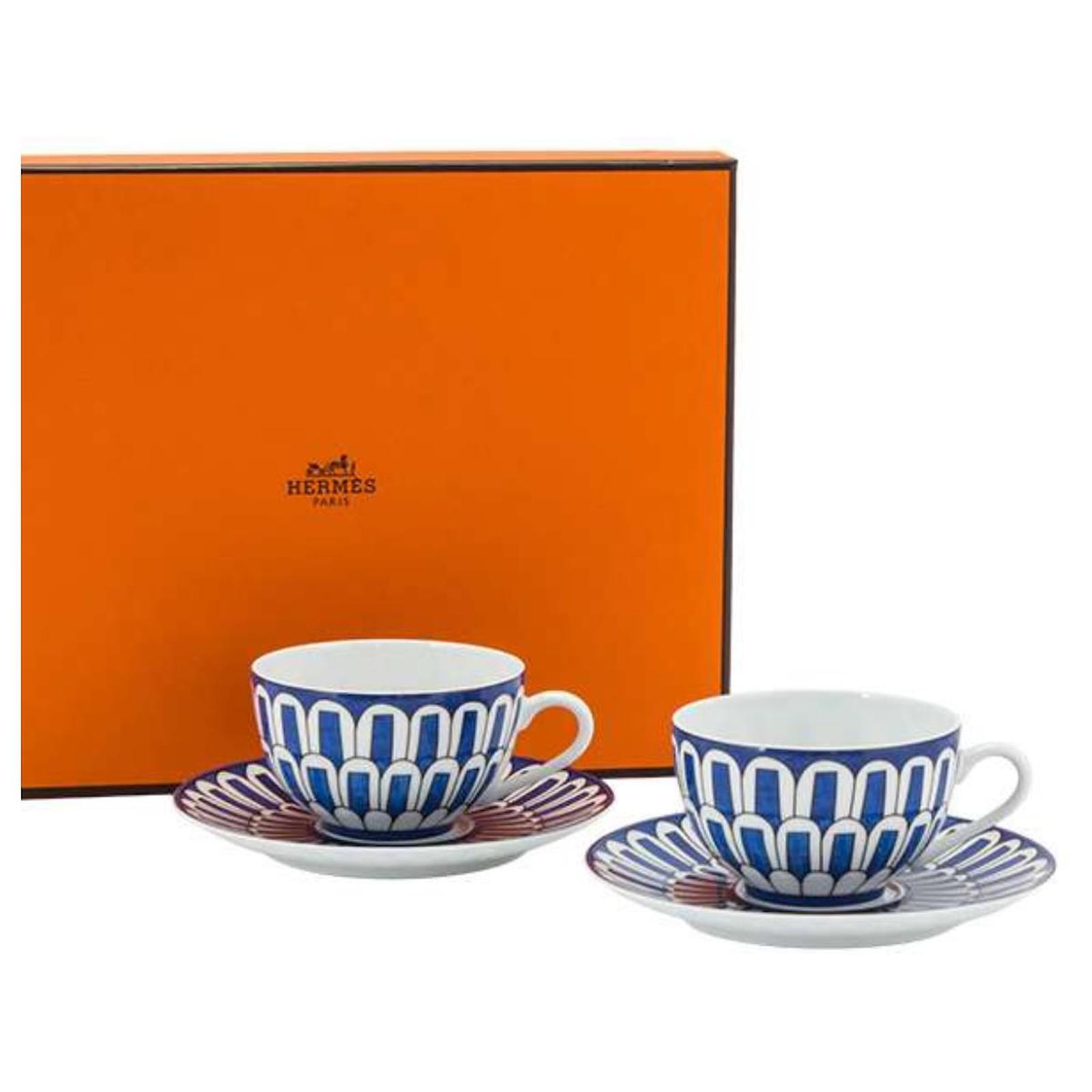Caja Bleus d'Ailleurs, tamaño pequeño - Azul | Hermès España Caja Bleus d'Ailleurs, tamaño pequeño - Azul | Hermès España