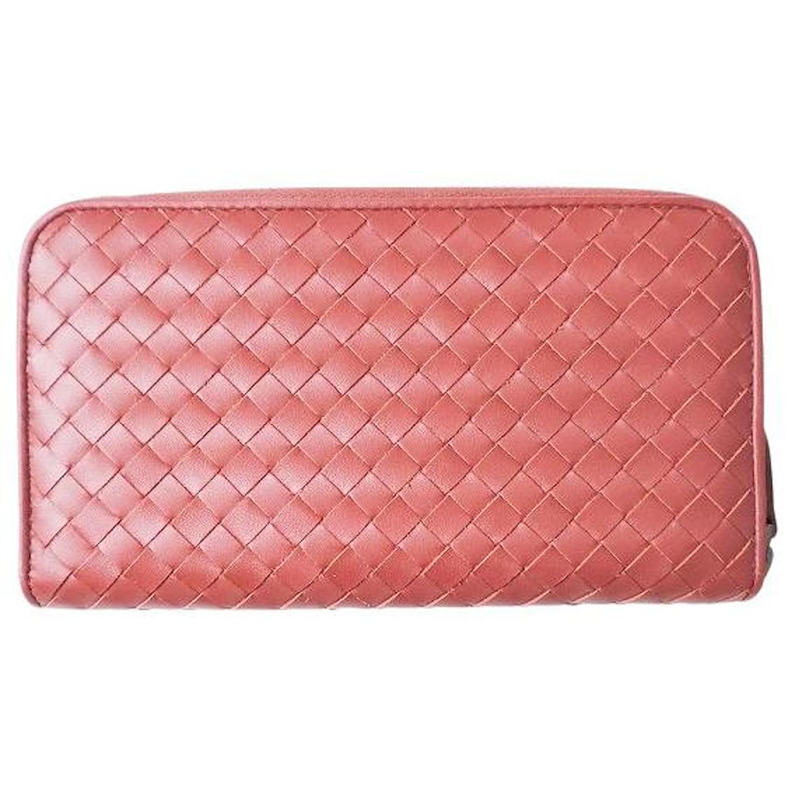 Bottega veneta outlet wallet red