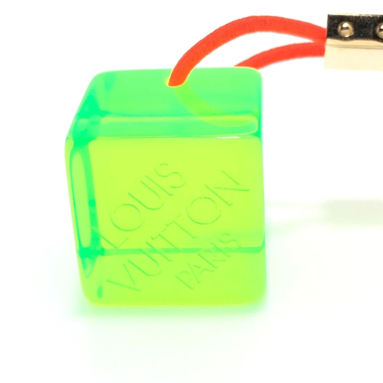 Louis Vuitton Hair cube Green Plastic ref.1140100 - Joli Closet