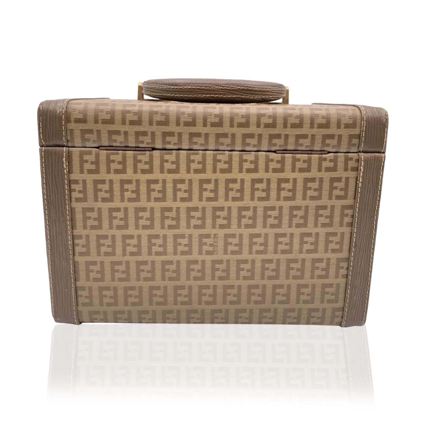 Fendi Luggage Vintage n.A. Beige Cloth ref.1152875 Joli Closet