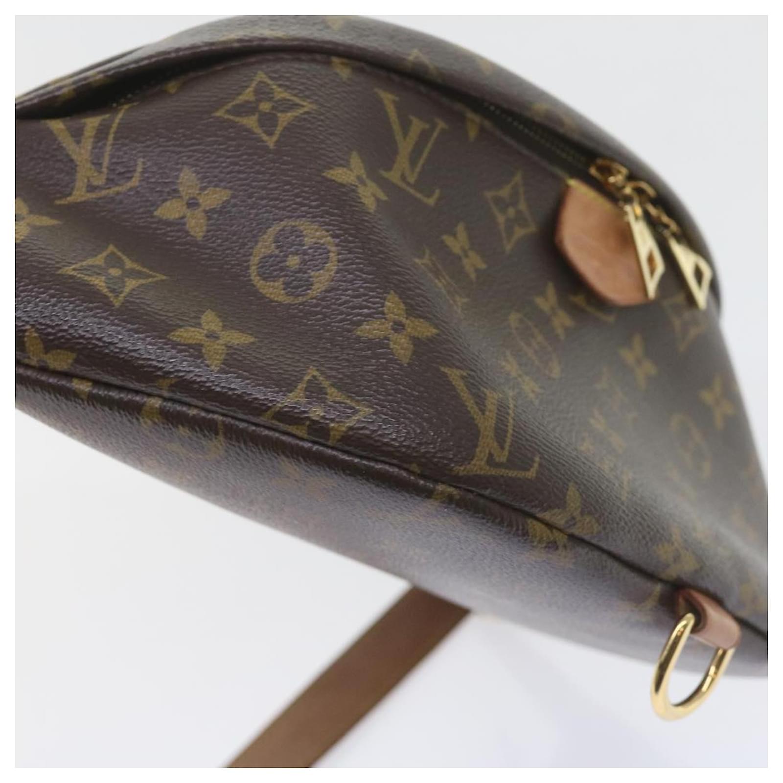 LOUIS VUITTON Monogram Bum Bag Umhängetasche M43644 LV Auth 