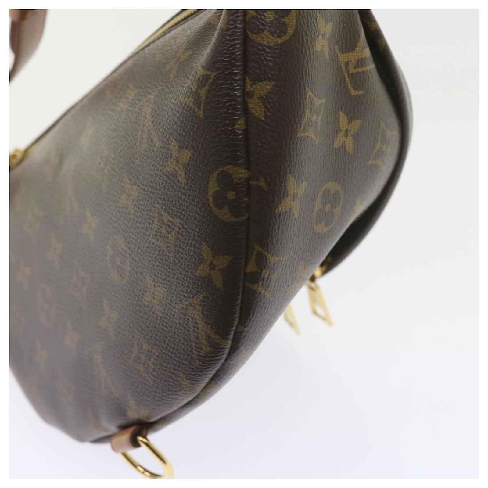 LOUIS VUITTON Monogram Bum Bag Umhängetasche M43644 LV Auth 