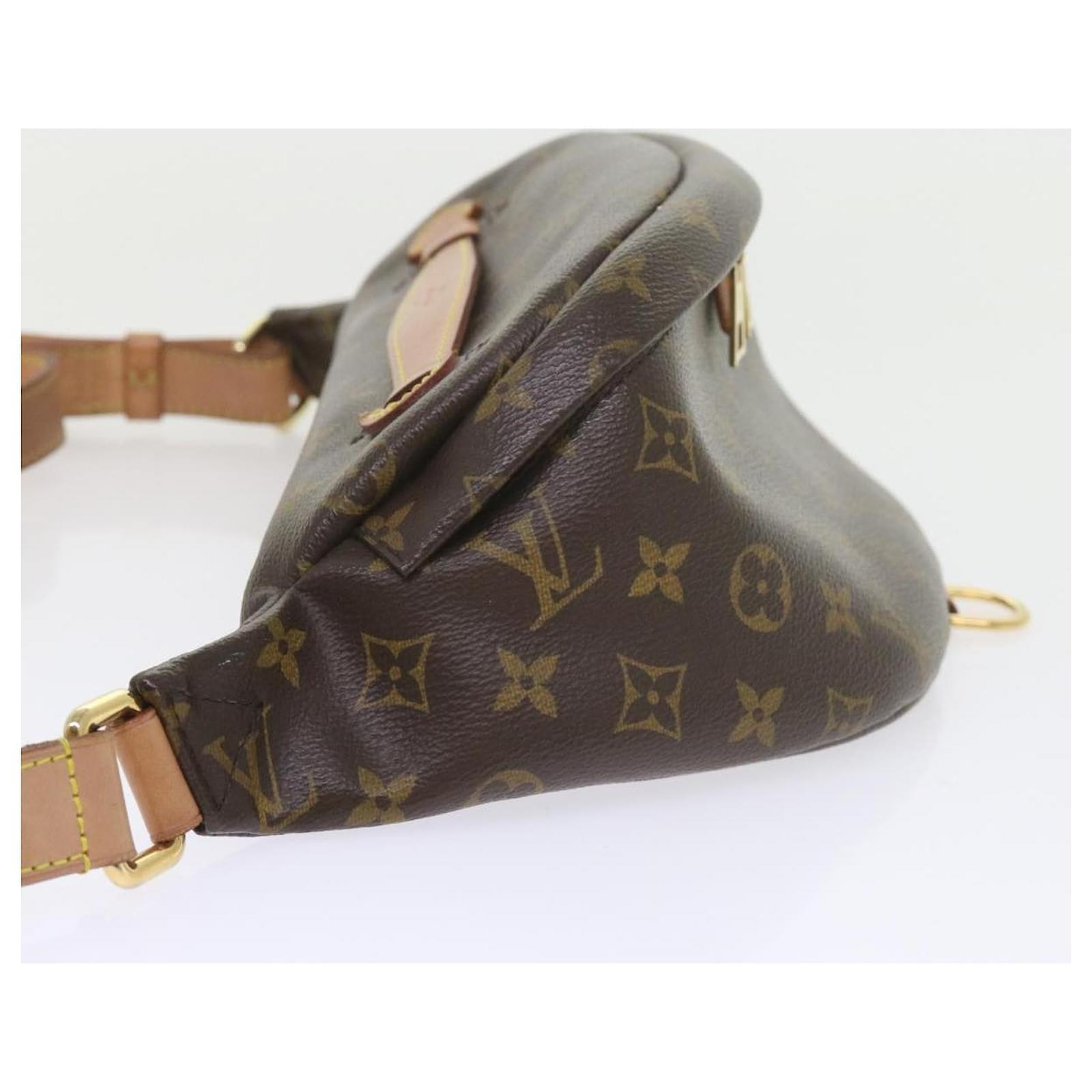 LOUIS VUITTON Monogram Bum Bag Umhängetasche M43644 LV Auth 