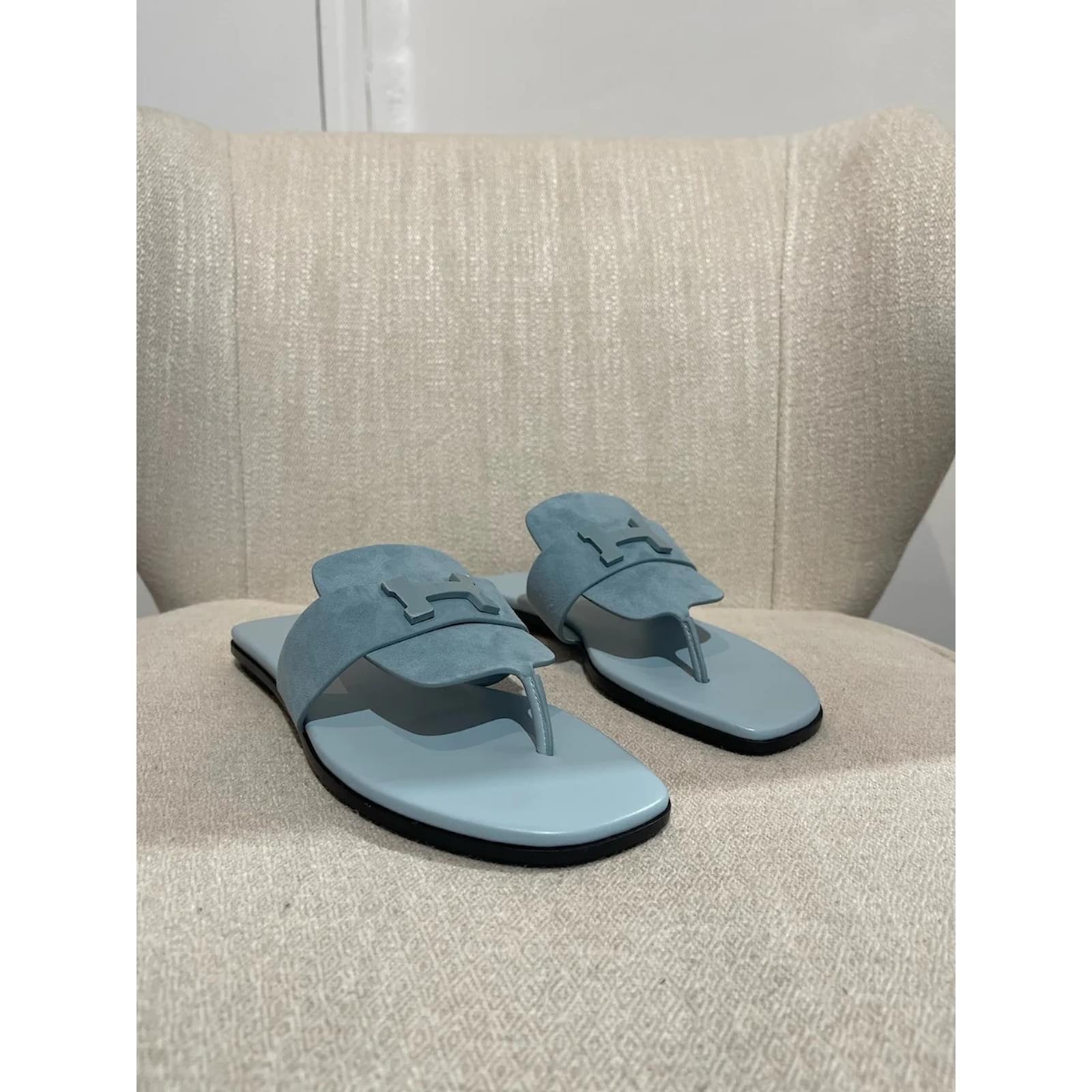 Blue hot sale hermes slippers