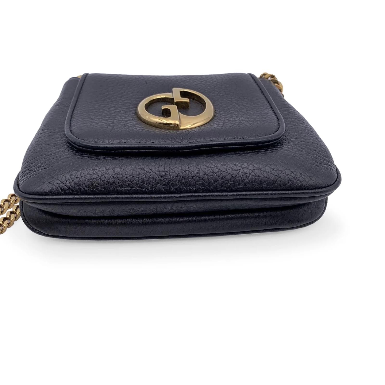 ショルダーバッグ GUCCI Gucci Black Pebbled Leather '1973' Small Chain Shoulder Bag
