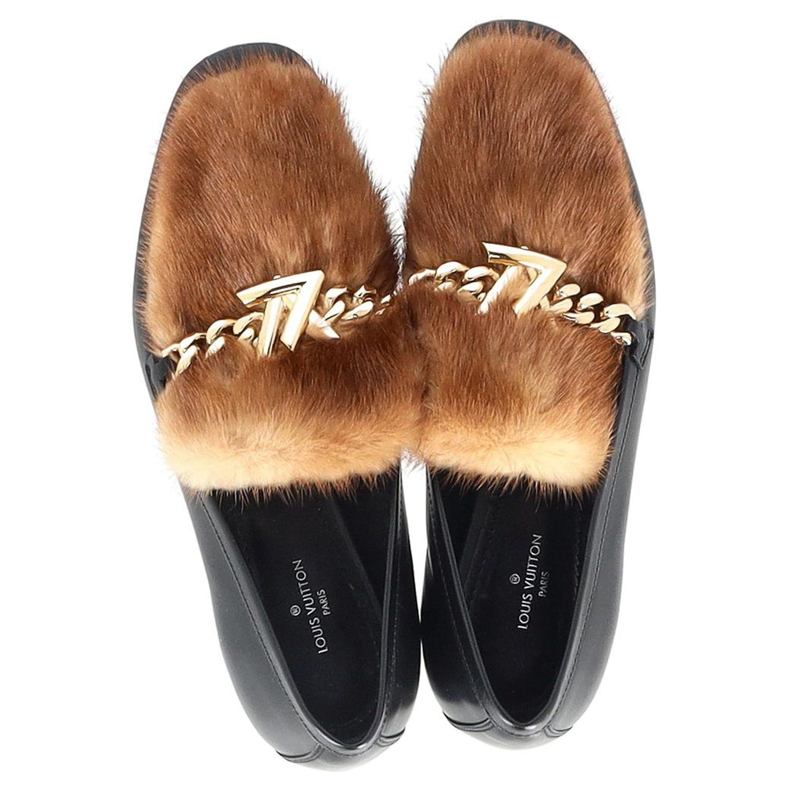 Louis Vuitton Mink Fur-Trimmed Loafers in Black Leather ref  display picture 1