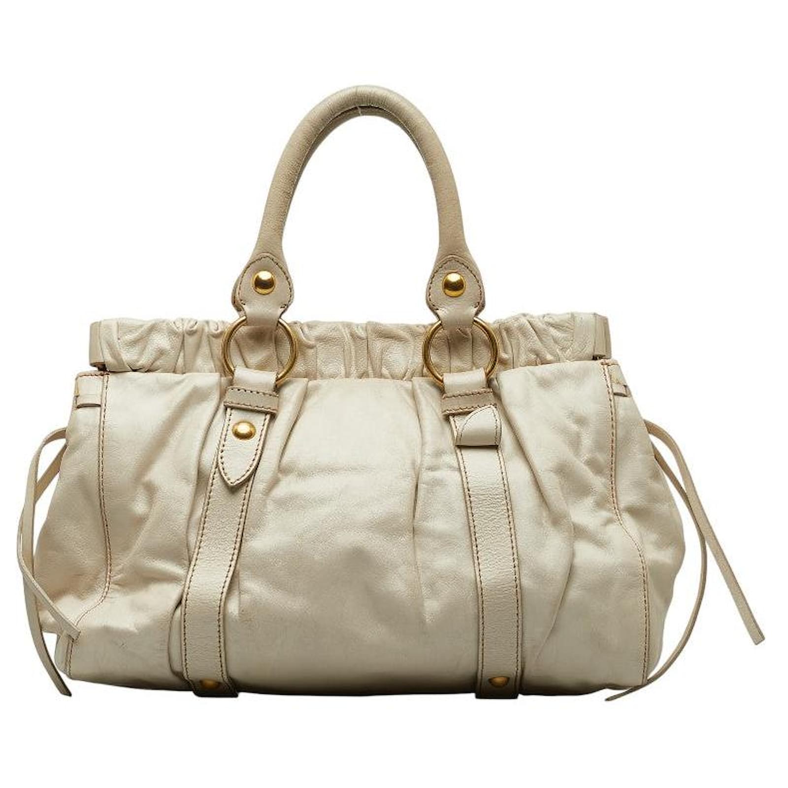 Miu Miu Vitello Lux Handbag RT0383 Leather ref.1296640
