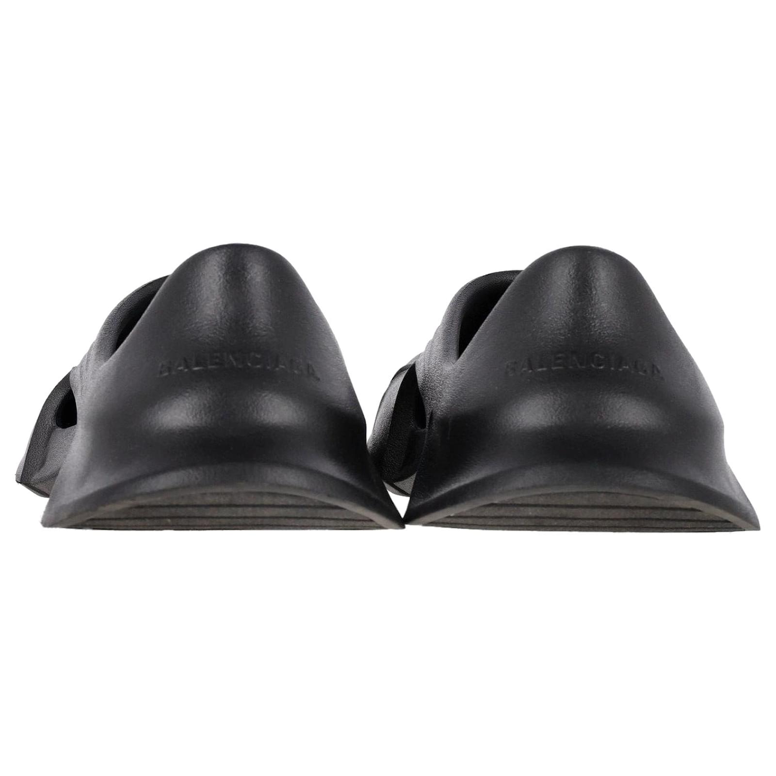 Balenciaga mold closed black 【公式通販】