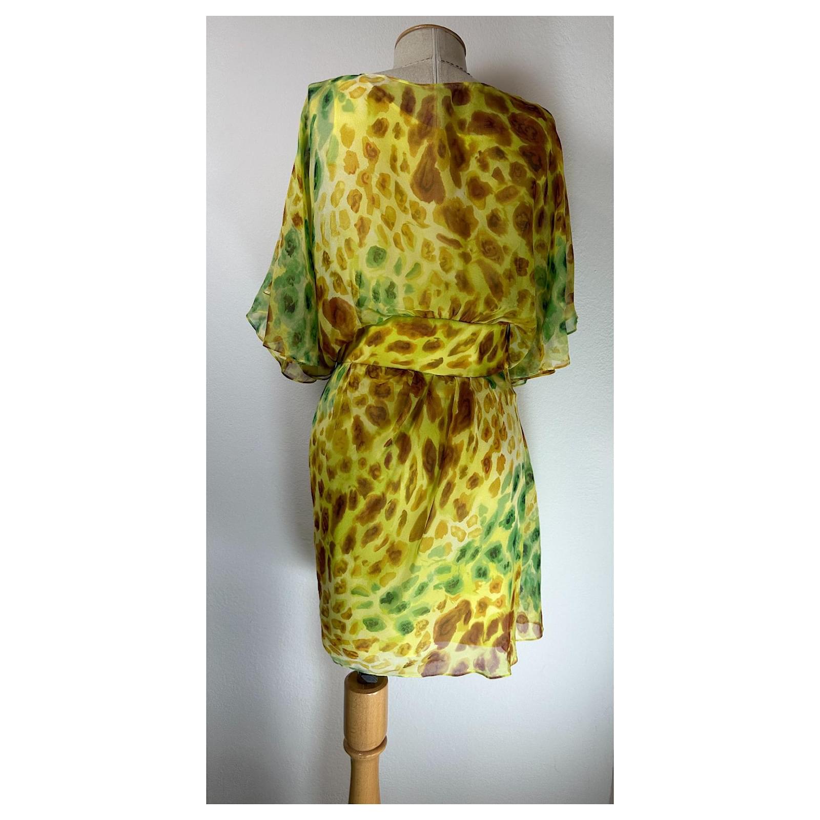Diane Von Furstenberg Robe portefeuille en soie léopard vert DvF