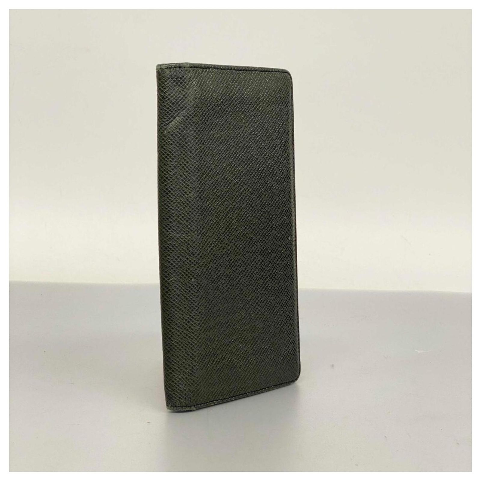 Louis Brazza Louis Vuitton Brazza Black Leather ref.1349181 - Joli Closet