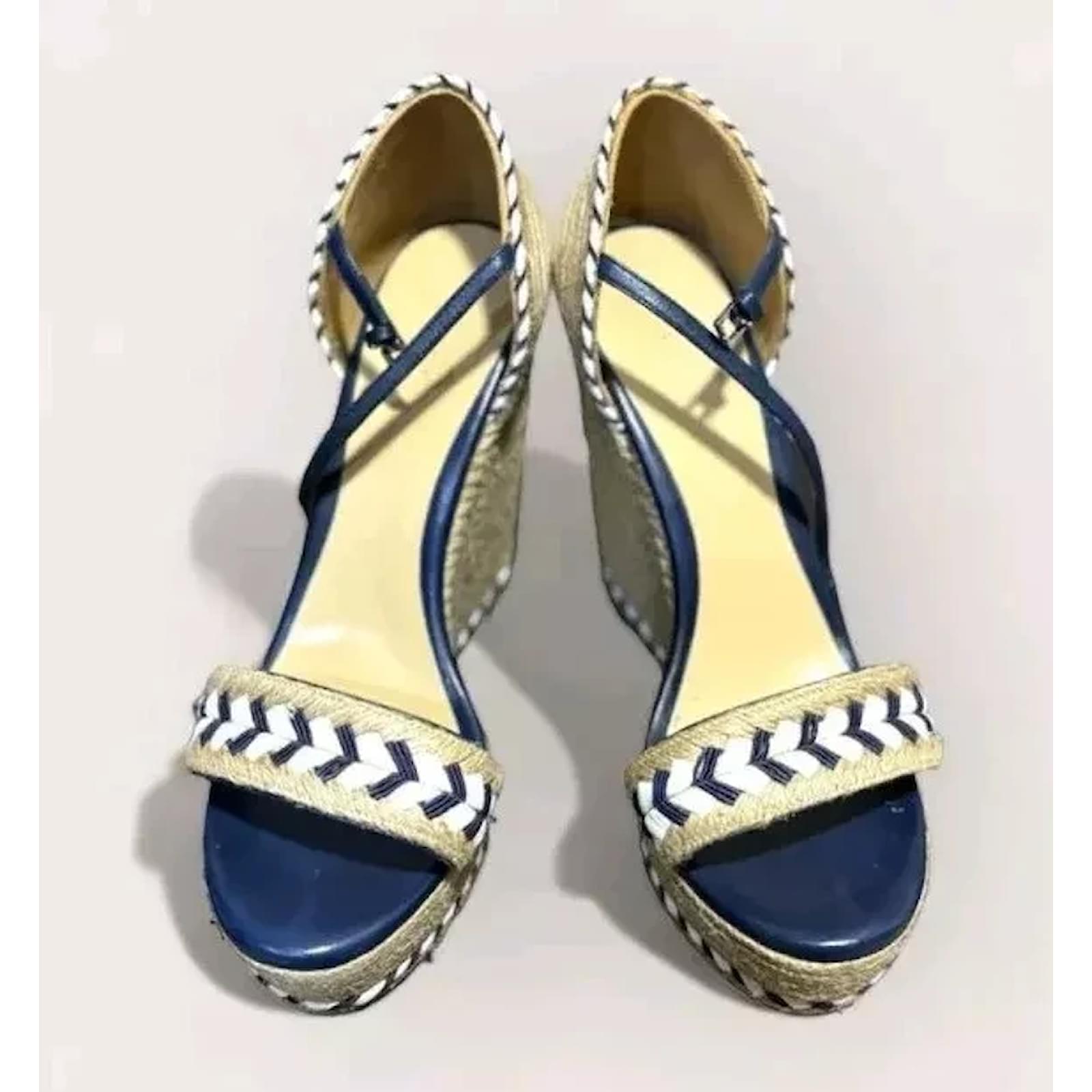 Gucci Sandali espadrillas con zeppa in pelle rafia bianca e blu