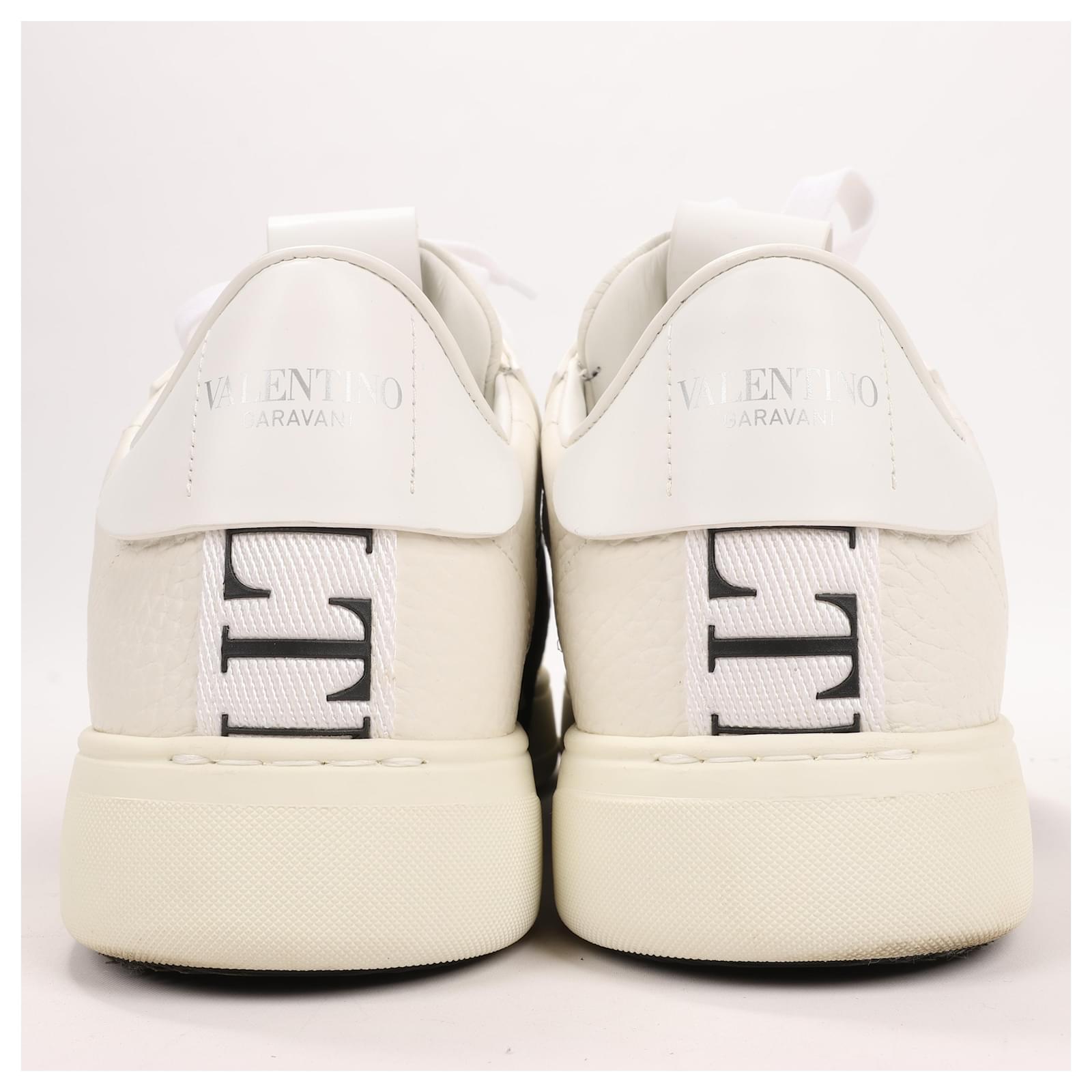 VALENTINO GARAVANIスニーカー WHITE Valentino Garavani - Open Sneaker with Crystals | Mitchell