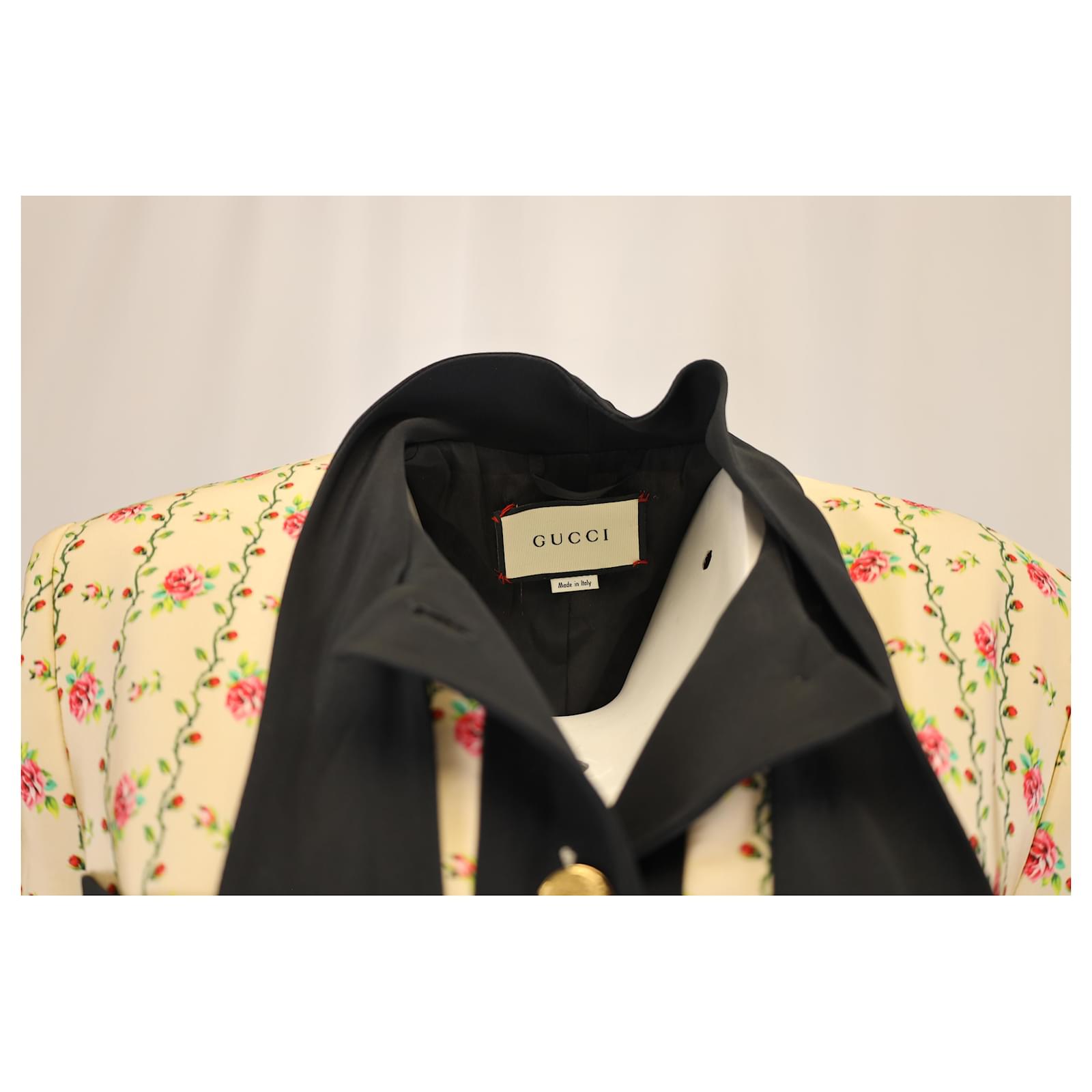 GUCCI ローズプリントシルクマロカインジャケット