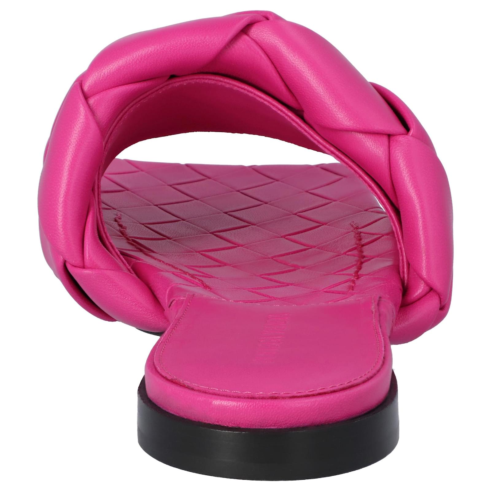 Bottega Veneta Lido Flat Sandal pink Leather ref.1423557
