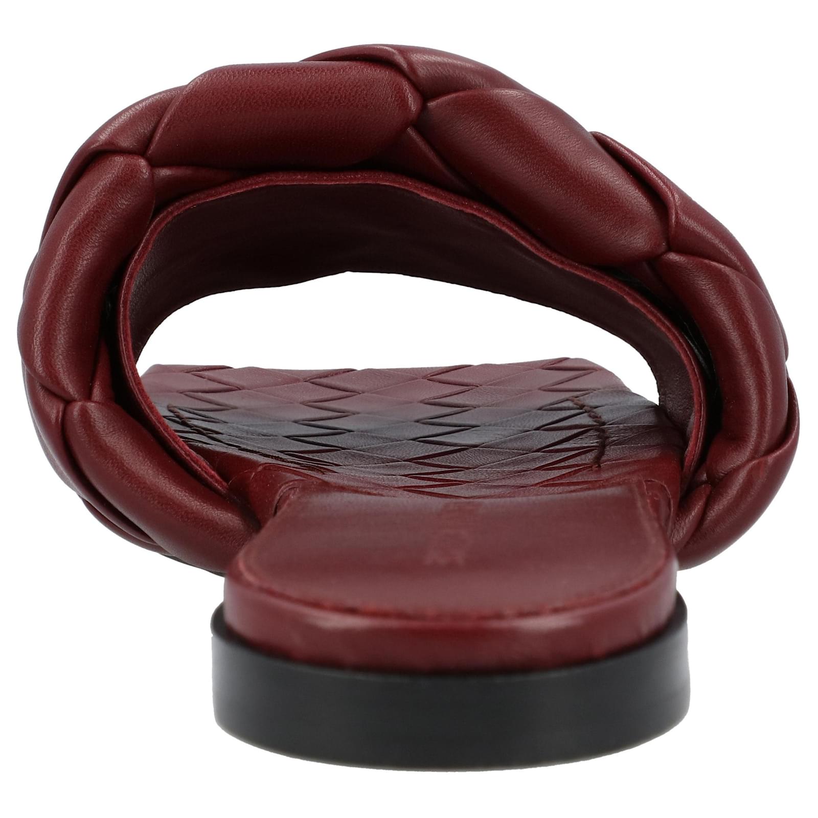 サンダル・ミュール Bottega Veneta Lido Flat Sandal Red Bottega Veneta Red Intrecciato Lido Flat Sandals 39 – THE CLOSET