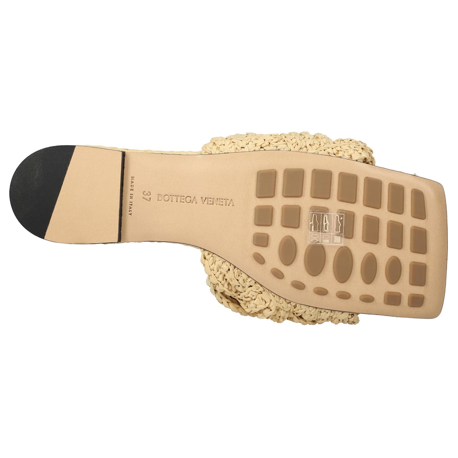 Bottega Veneta Lido Flat Sandal brown Viscose Cellulose
