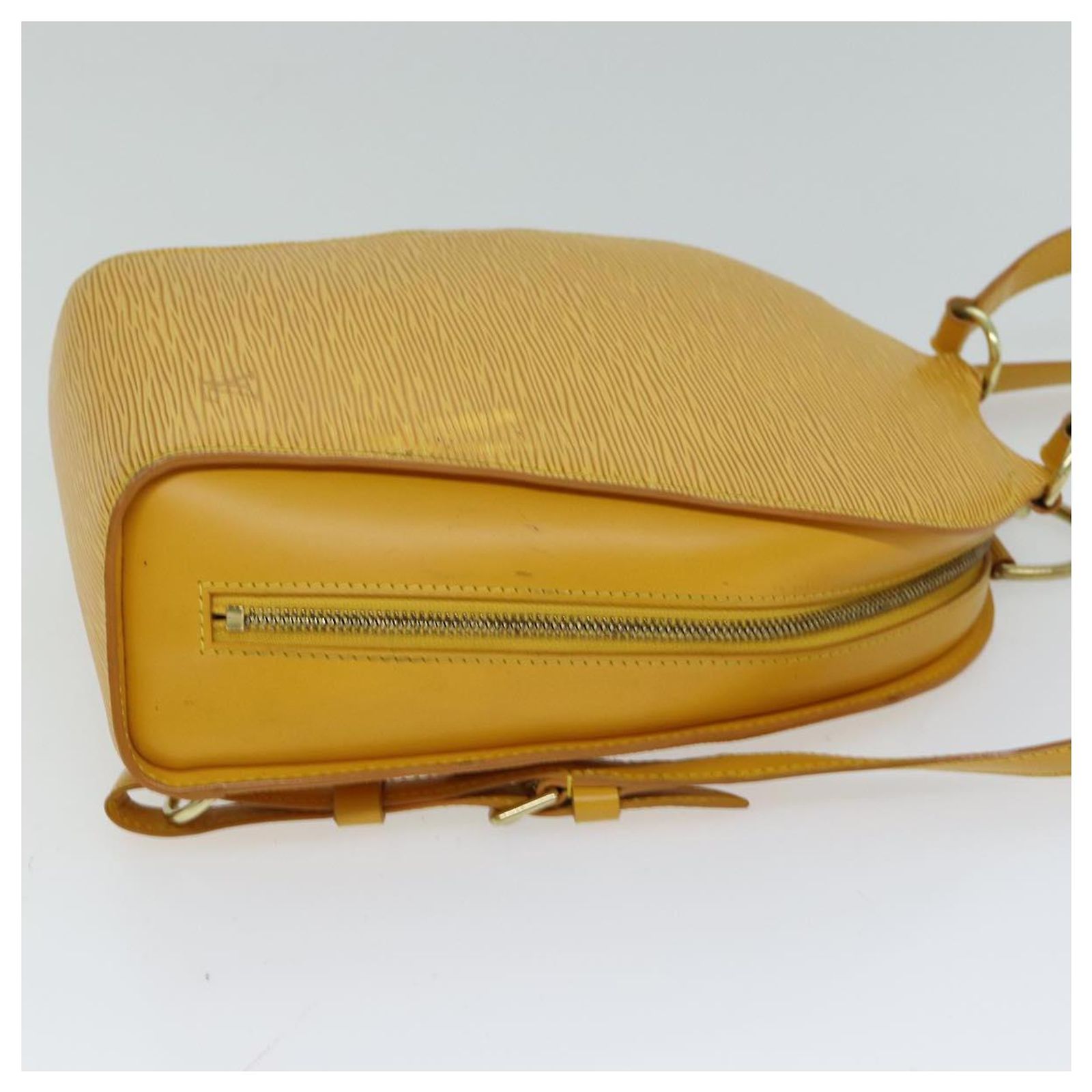 Louis Vuitton Backpack LV Yellow-Orange Epi Leather Louis Vuitton Orange Epi Alma Backpack – Modaselle main image 3