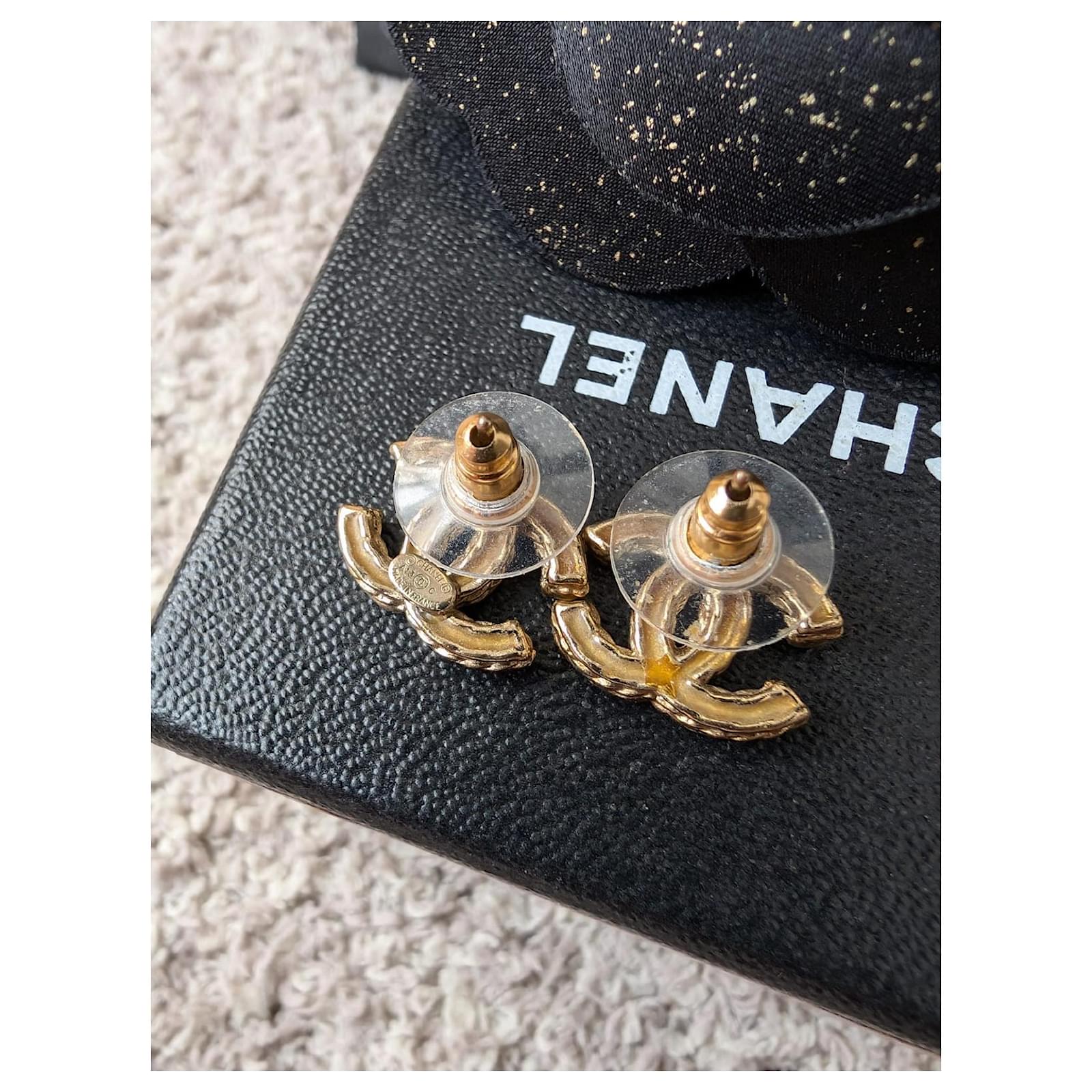 Chanel CC A13C Logo earrings GHW classic crystal earrings